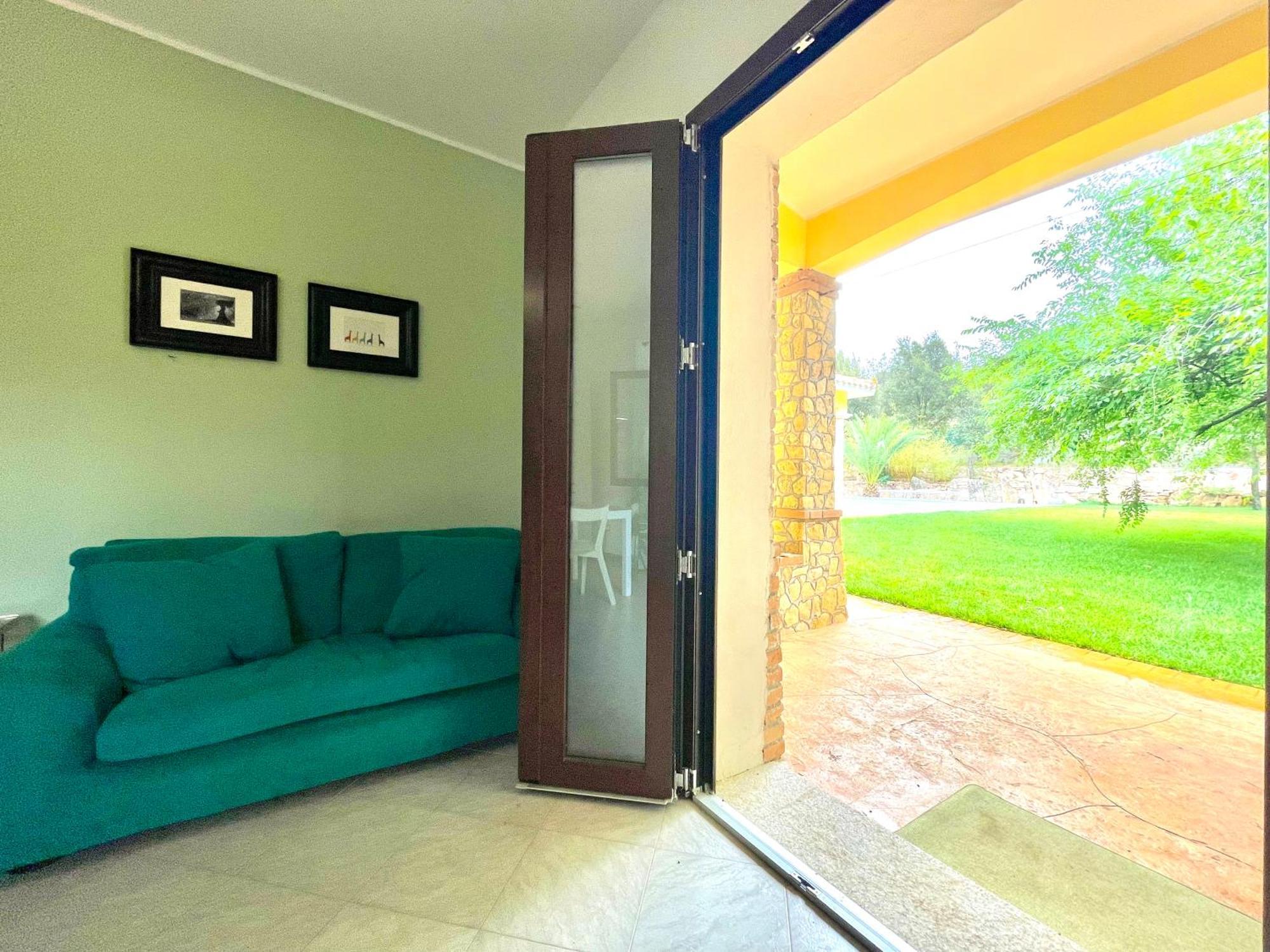 Villa With Pool Cardedu Buitenkant foto