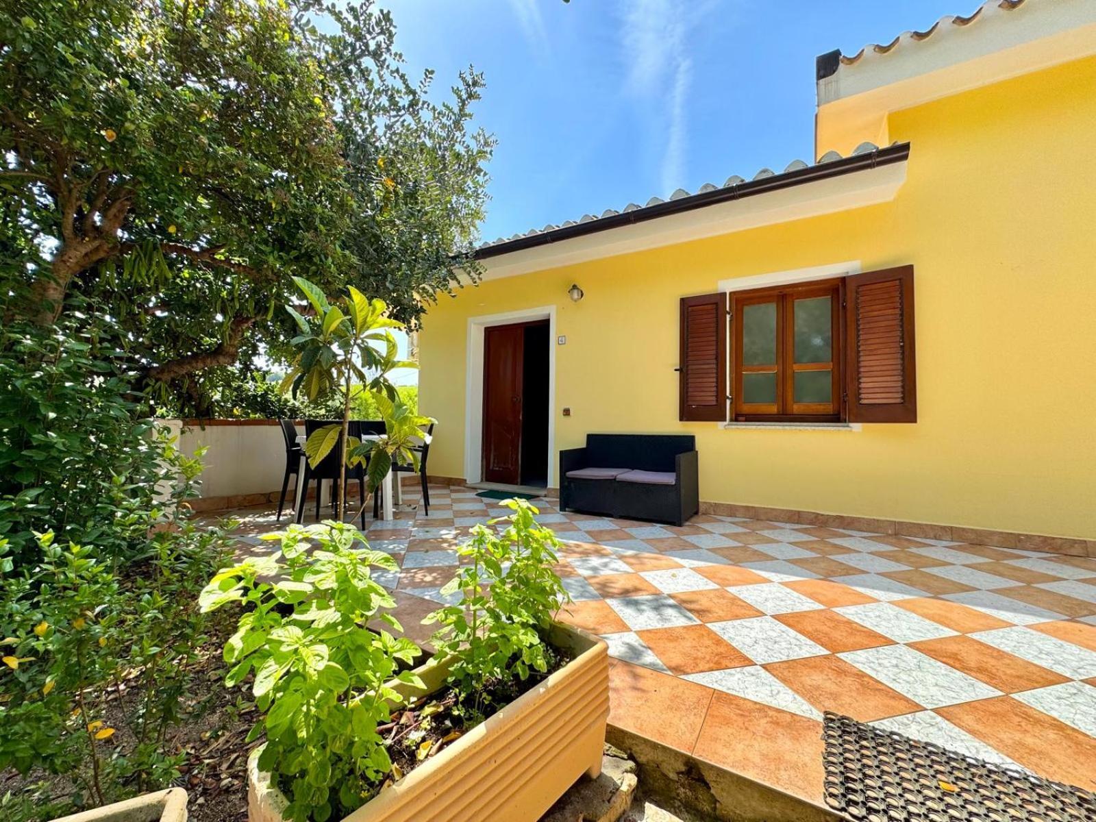 Villa With Pool Cardedu Buitenkant foto