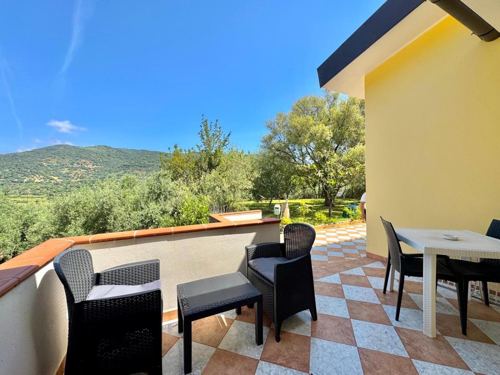 Villa With Pool Cardedu Buitenkant foto